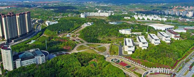 江西28所大学招生计划及往年录取分数线→
